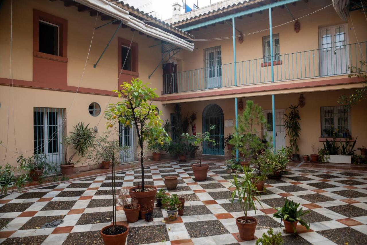 180 Home Ideal Apartamento Con Patio San Bernardo 2 Севилья Экстерьер фото