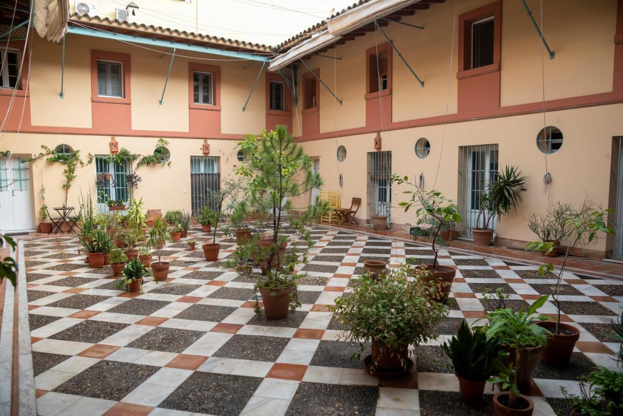 180 Home Ideal Apartamento Con Patio San Bernardo 2 Севилья Экстерьер фото