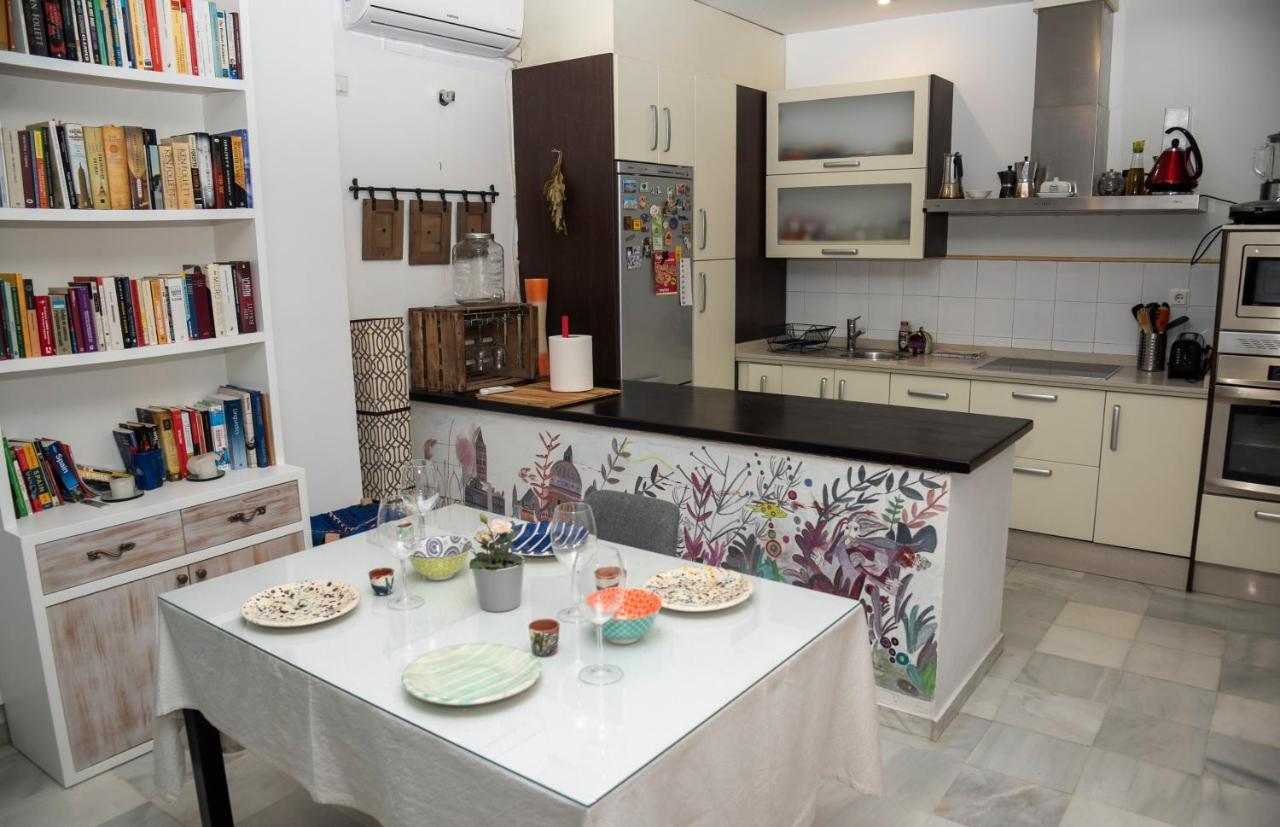 180 Home Ideal Apartamento Con Patio San Bernardo 2 Севилья Экстерьер фото